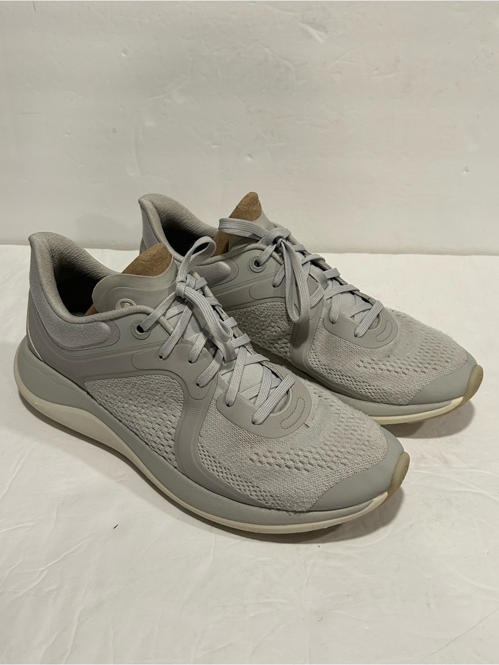 Lululemon Chargefeel 2 Running Training Sneakers Women 10.5 Grey Athletic EUC